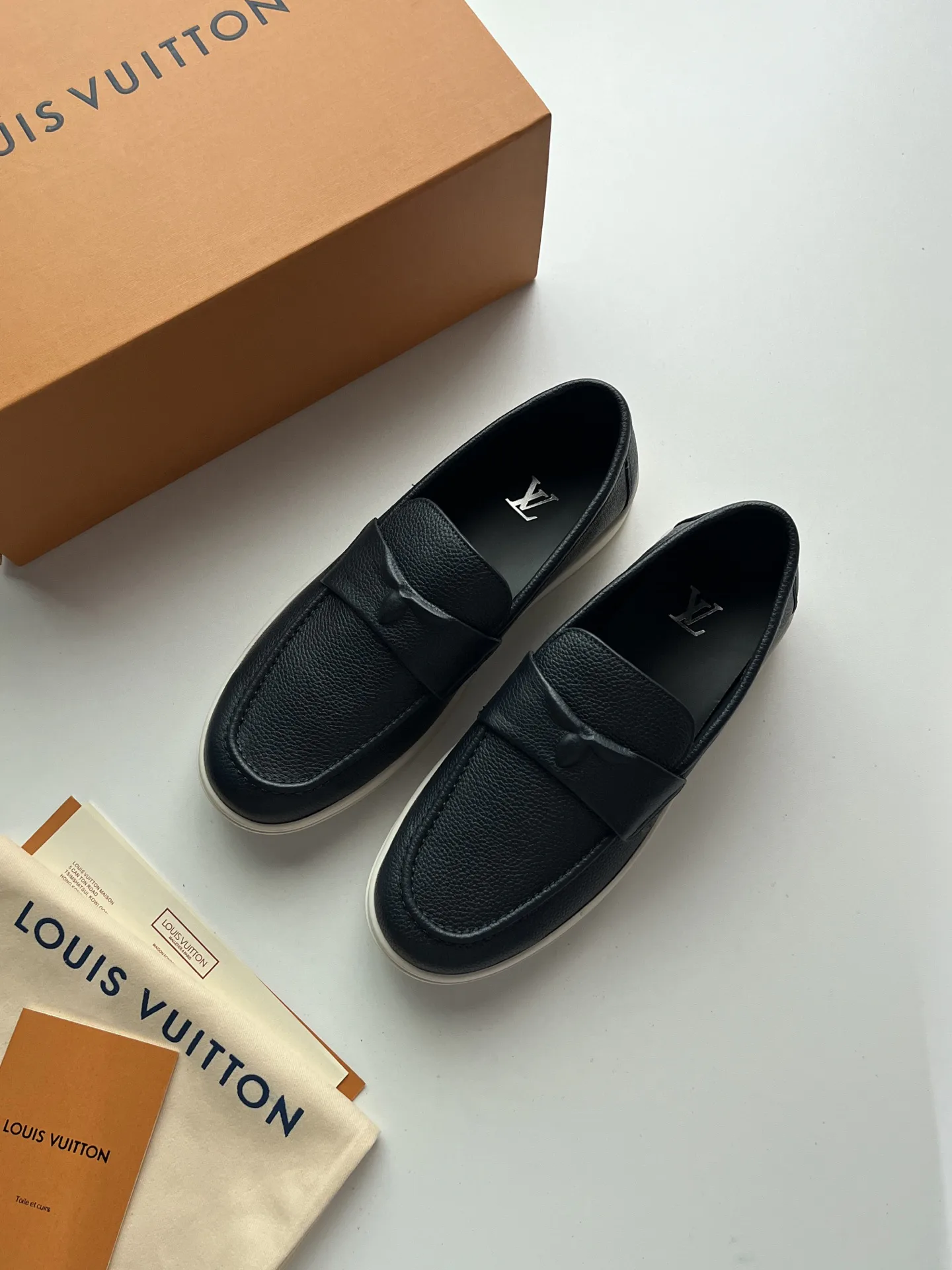 Лоферы И Туфли Мужские Louis Vuitton 17954807