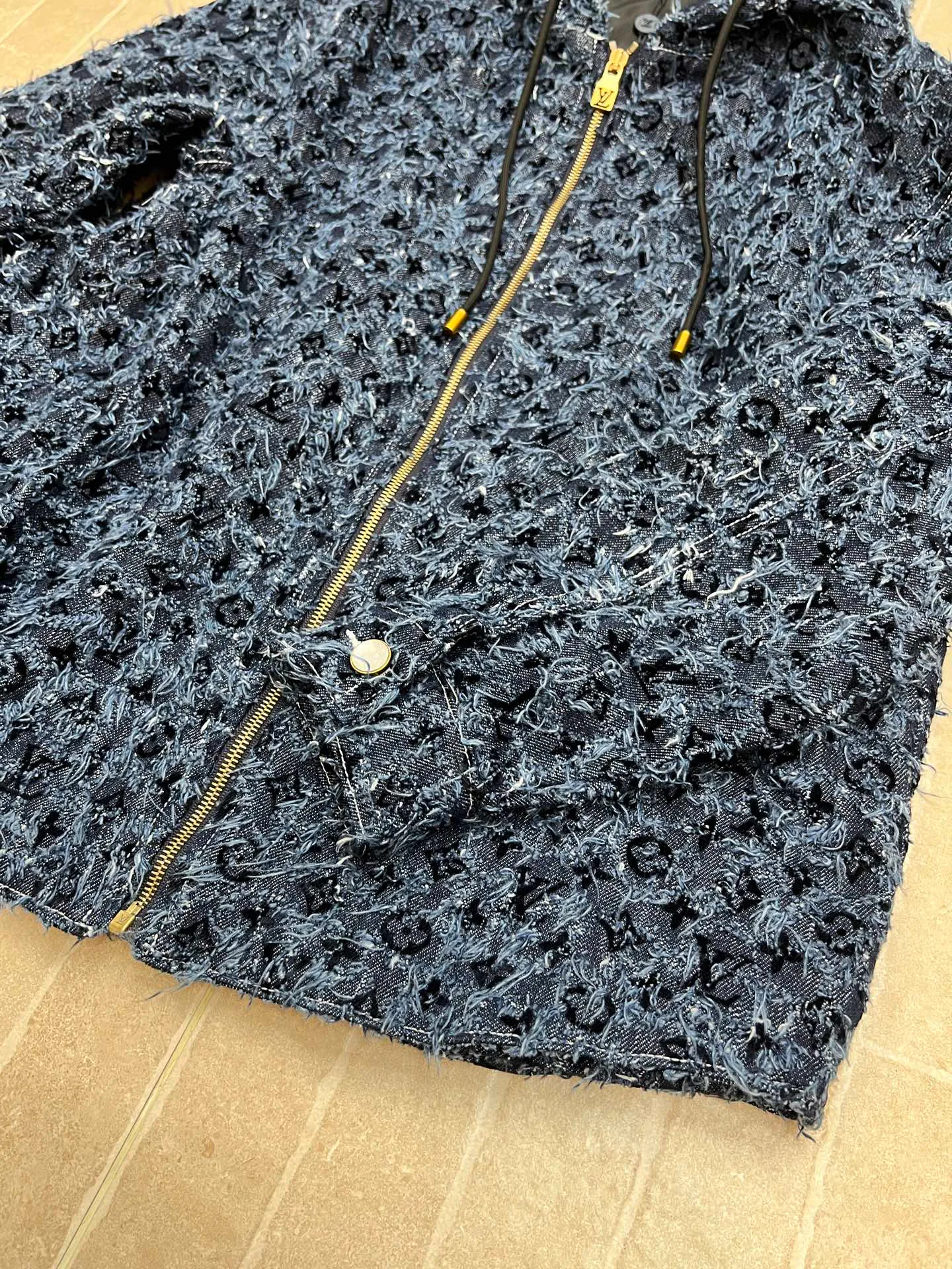 Куртки И Пуховики Мужские Louis Vuitton 181301