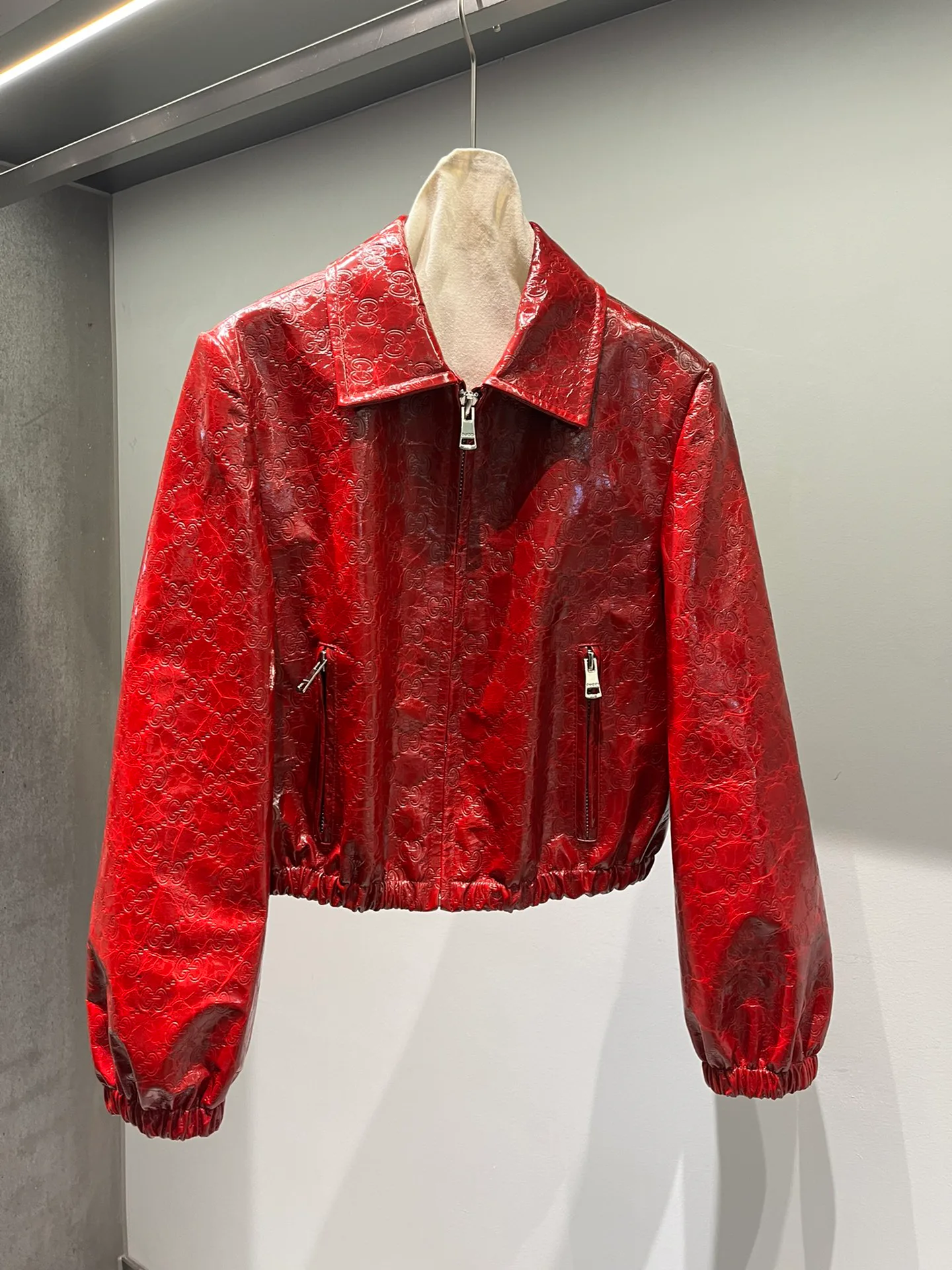Кожаные Куртки И Дублёнки Женские Gucci 11851455