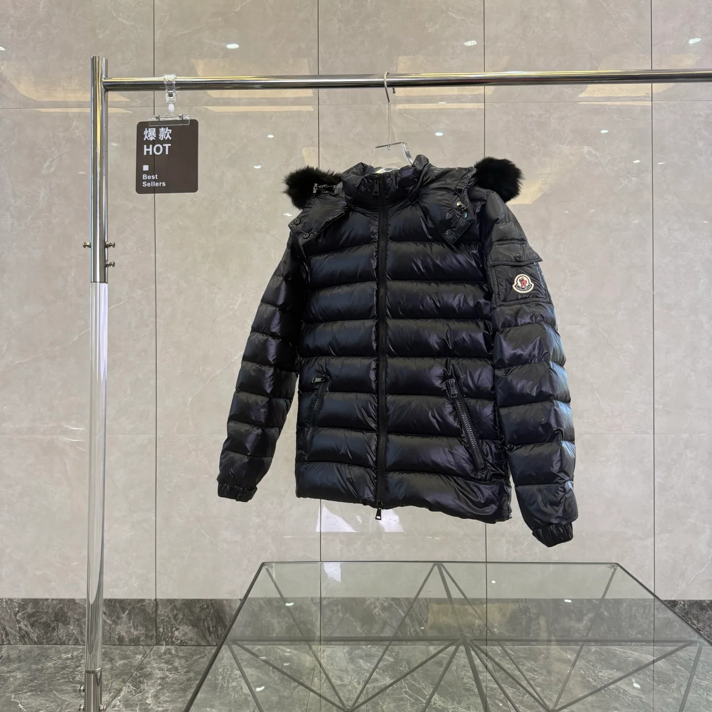Куртки И Пуховики Женские Moncler 20054736