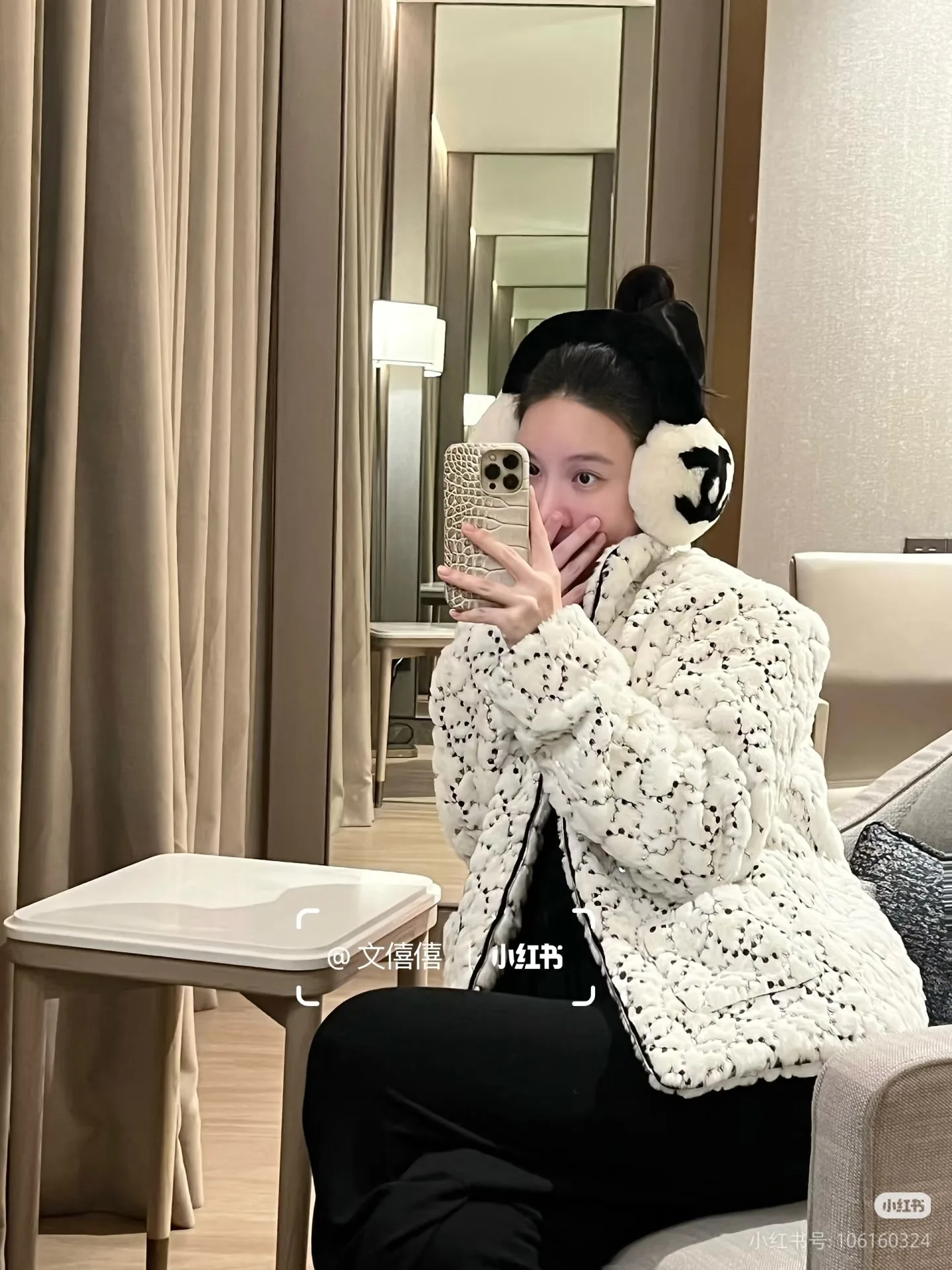 Куртки И Пуховики Женские Chanel 404673