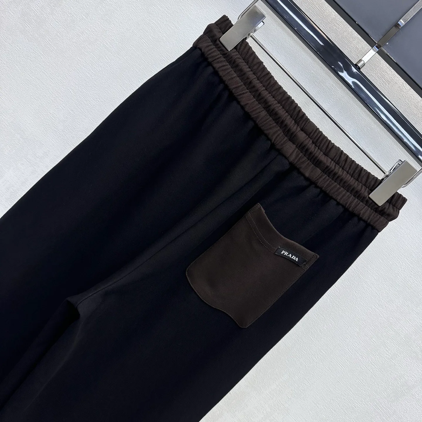 Брюки Женские Prada 18327994