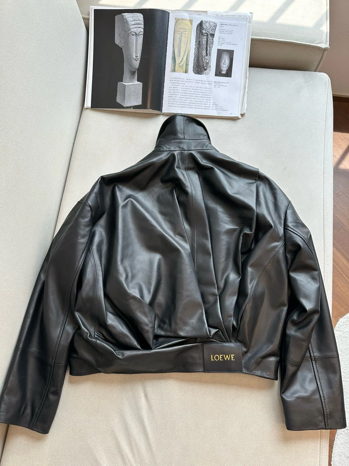 Кожаные Куртки И Дублёнки Женские Loewe 11283424