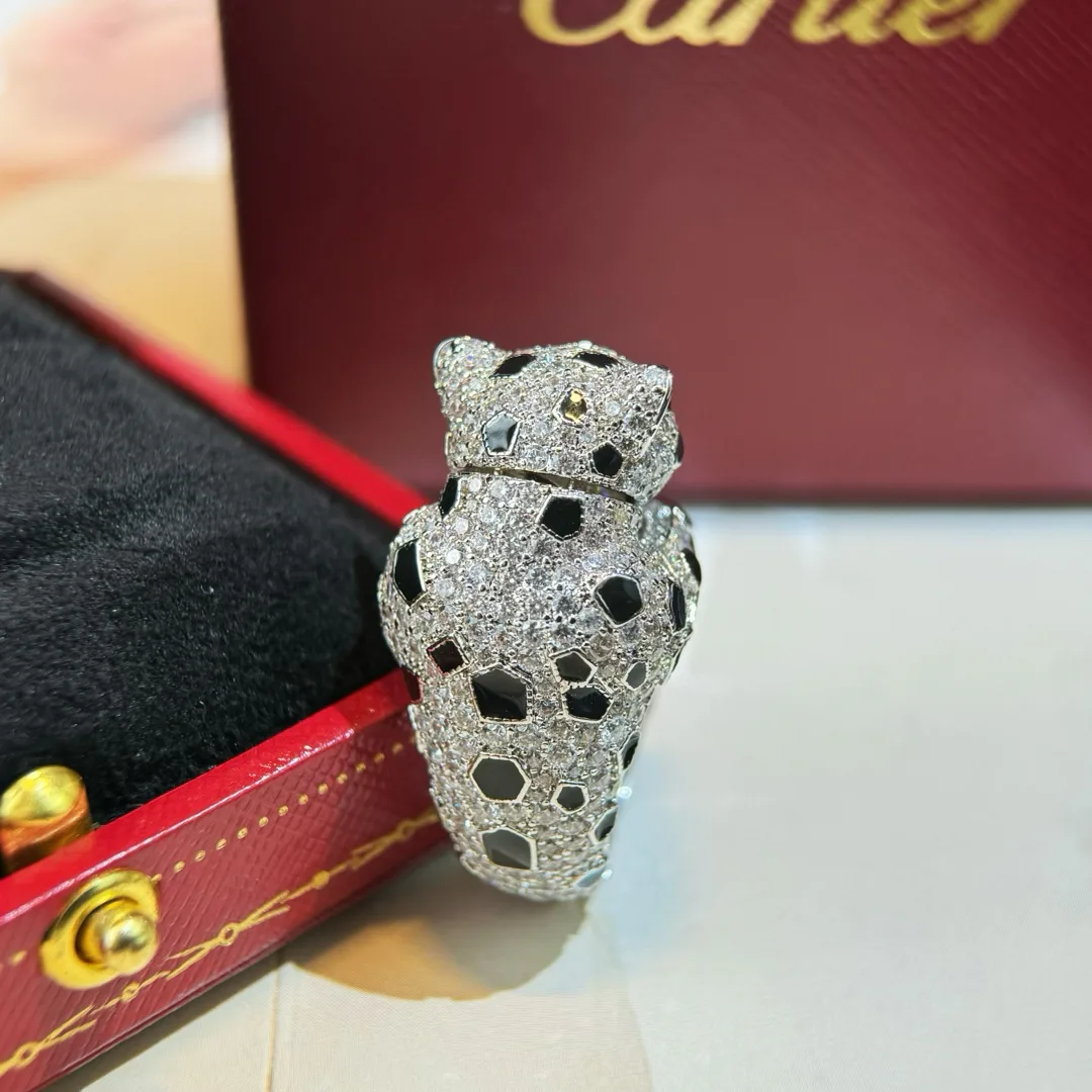 Бижутерия Cartier 24523