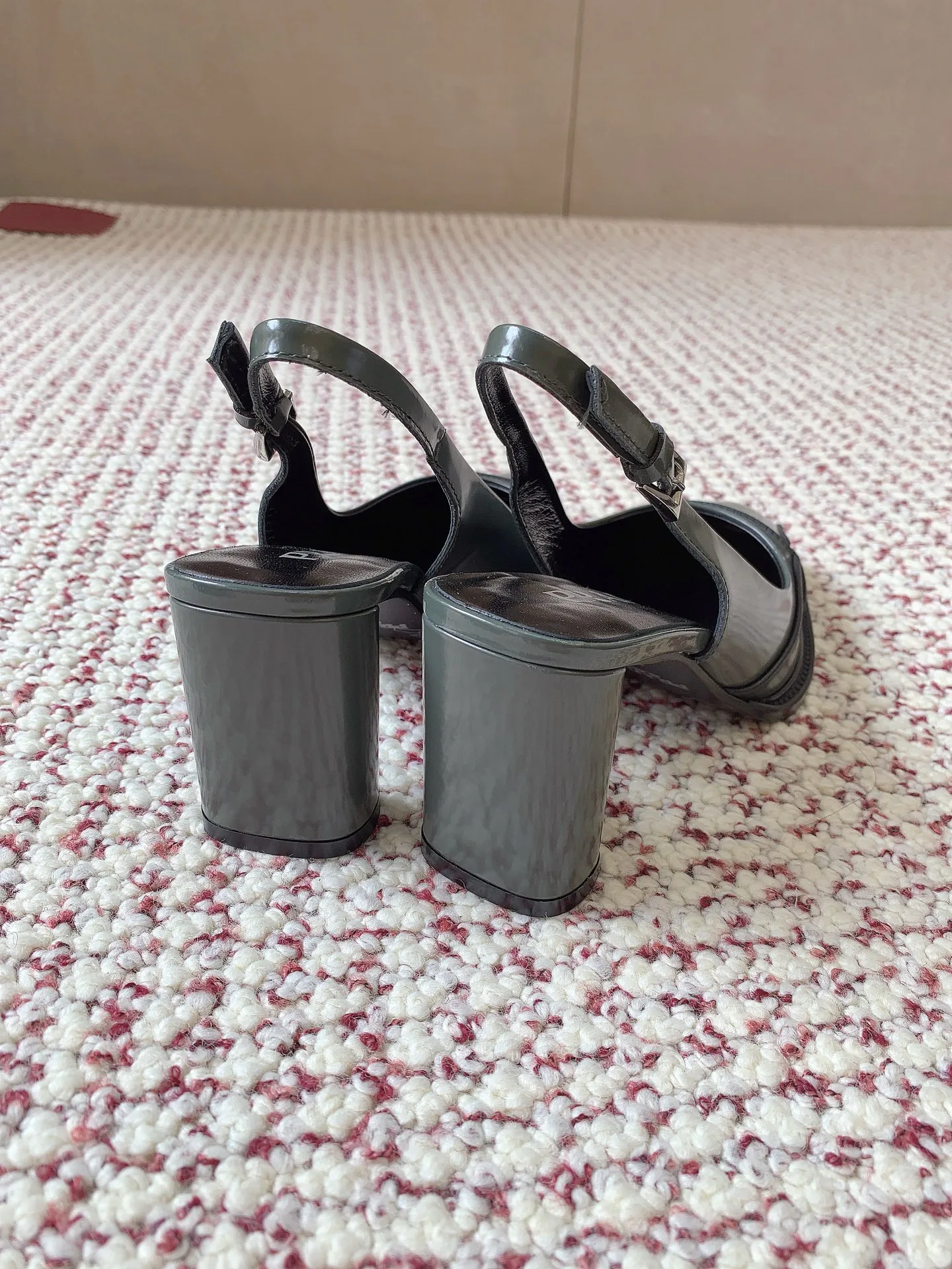Туфли Женские Prada 12725697