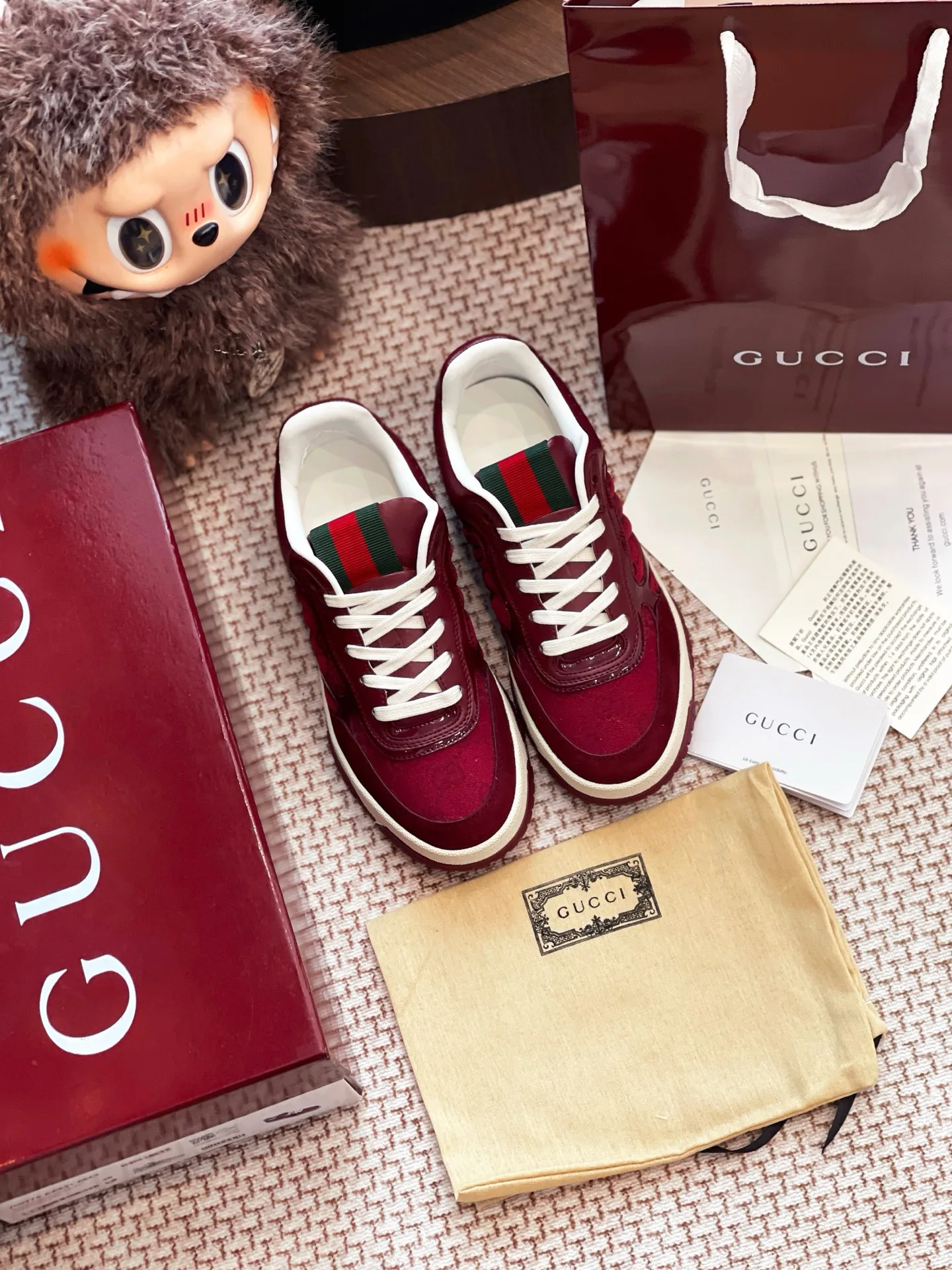 Кроссовки Женские Gucci 10477217