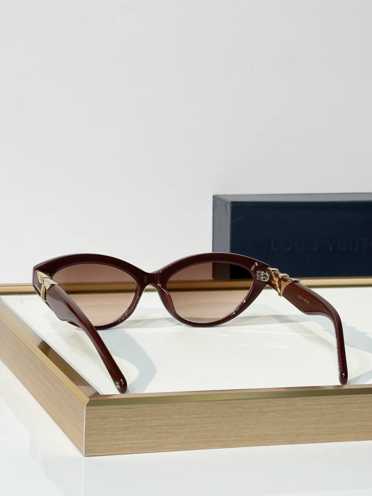 Очки Louis Vuitton 18117697