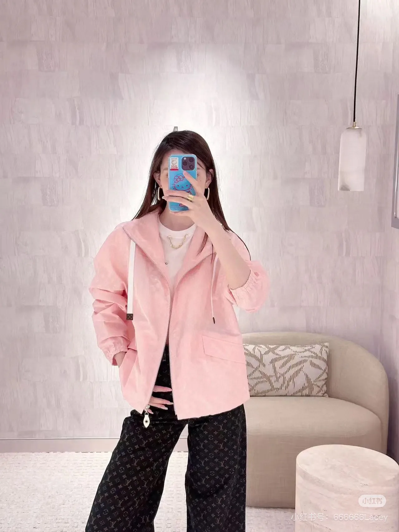 Куртки И Пуховики Женские Louis Vuitton 87959