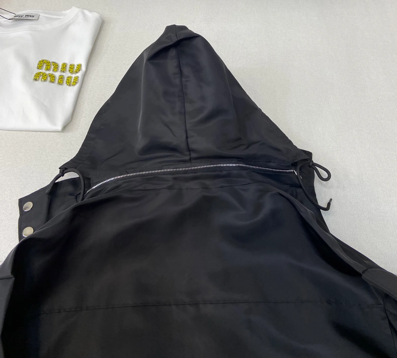 Куртки И Пуховики Женские Prada 4362982