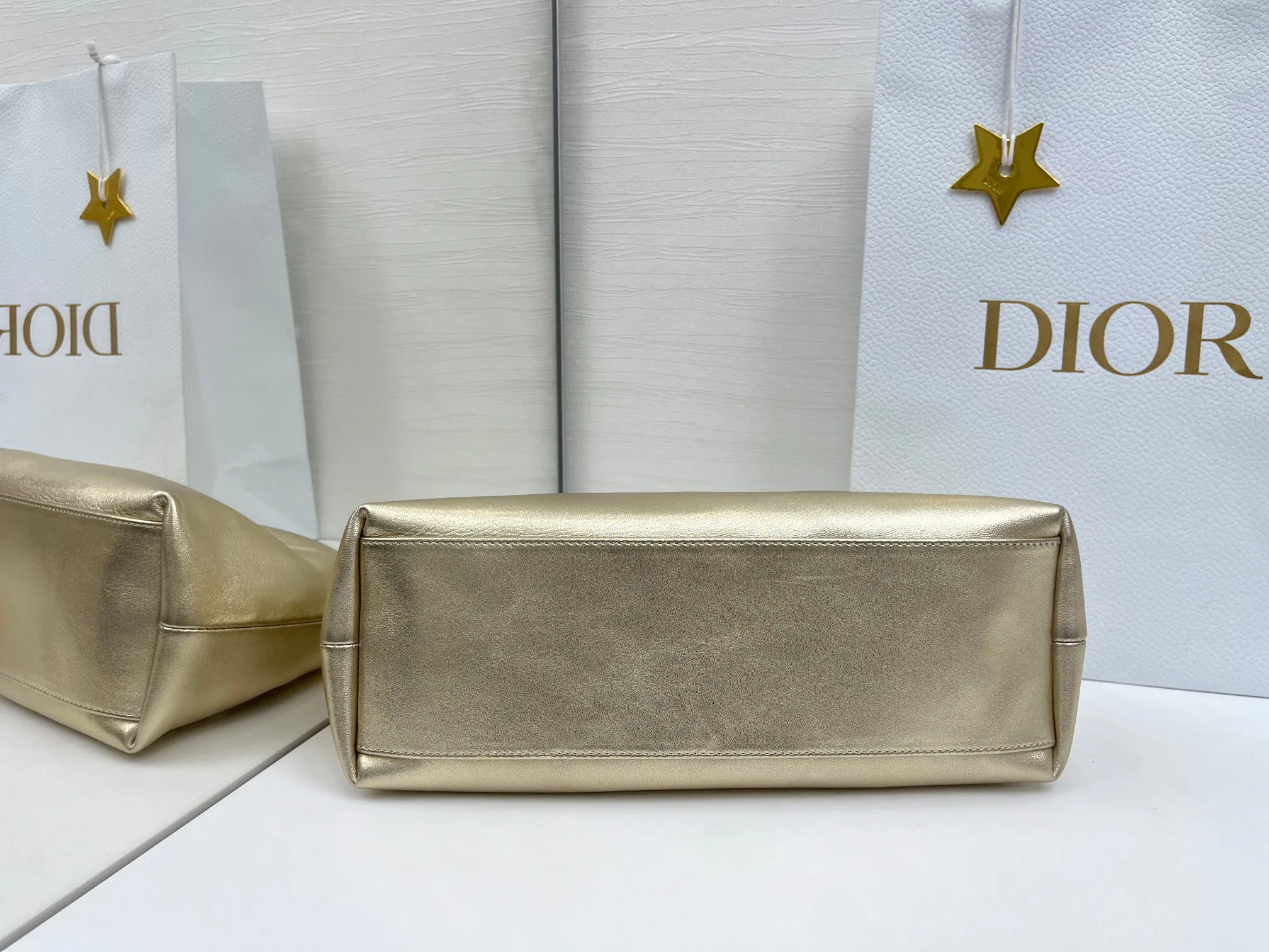 Классические Сумки Женские Christian Dior 1675090
