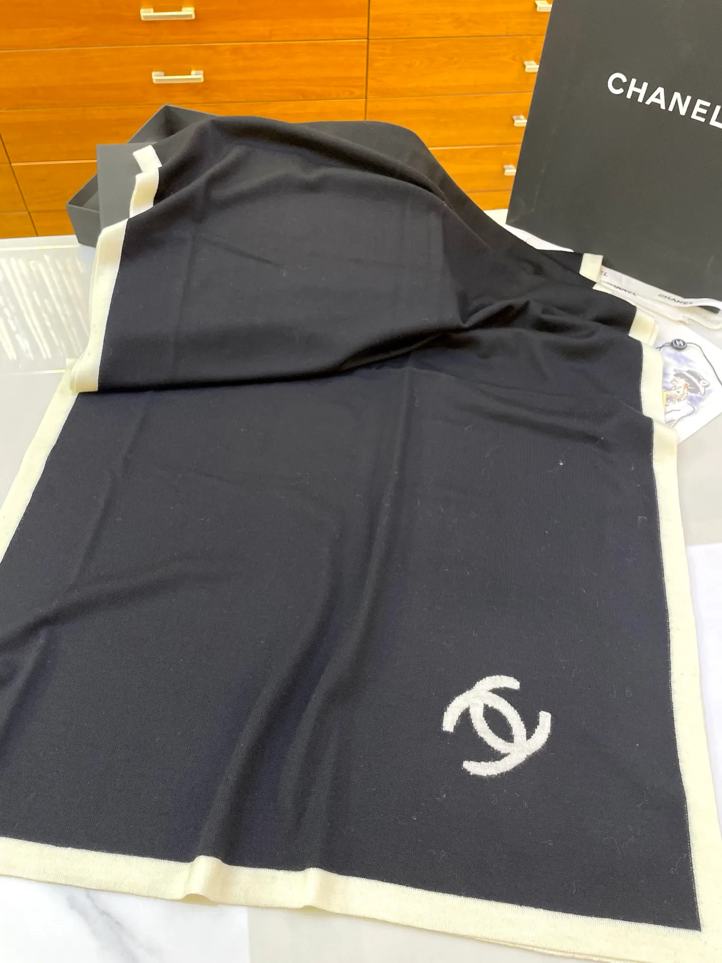 Шарфы Chanel 266565