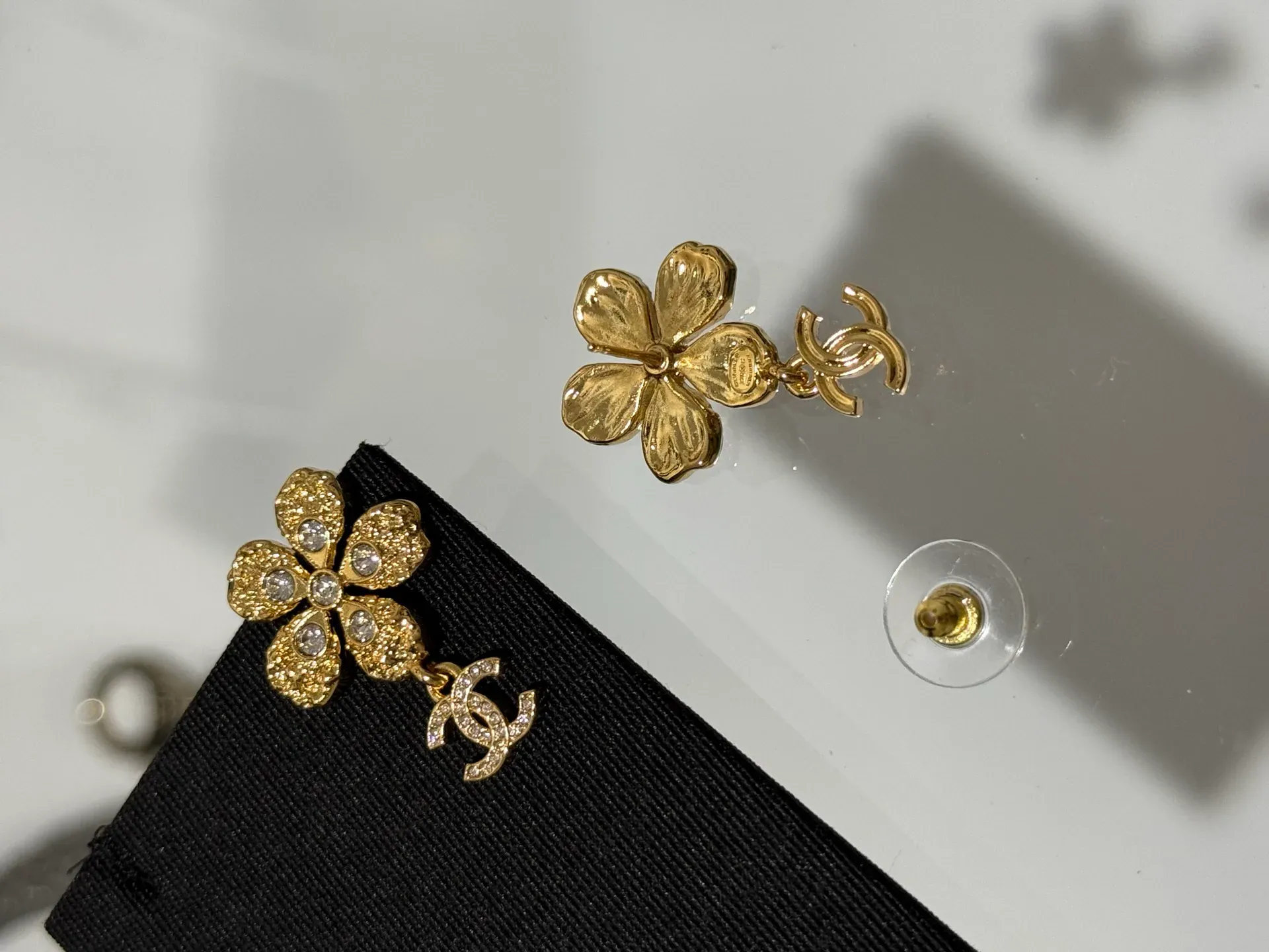 Бижутерия Chanel 5623897