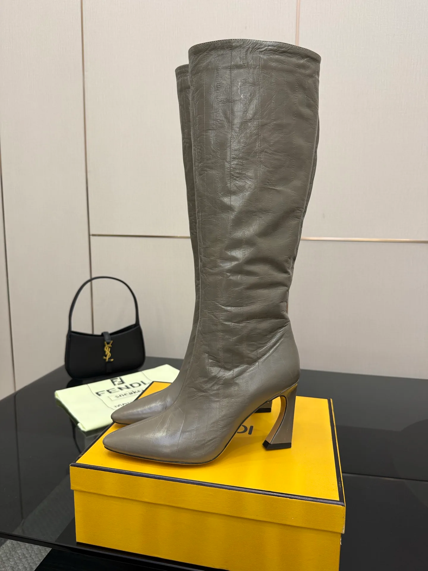 Сапоги Женские Fendi 116601