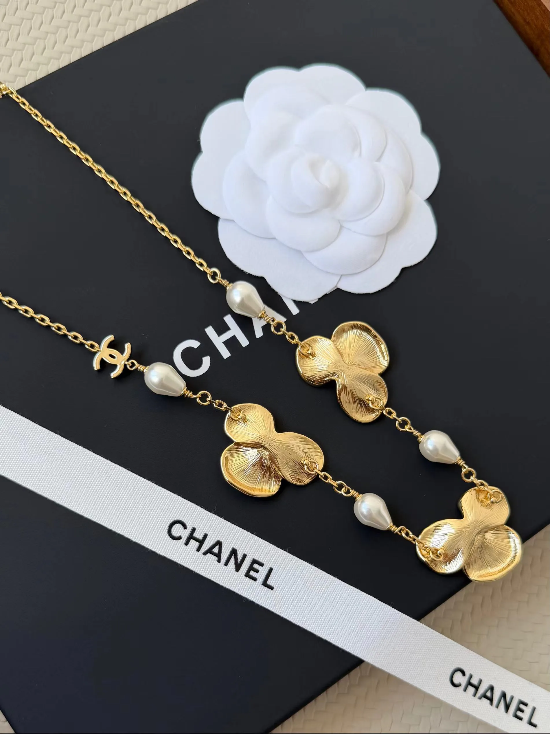 Бижутерия Chanel 18122772