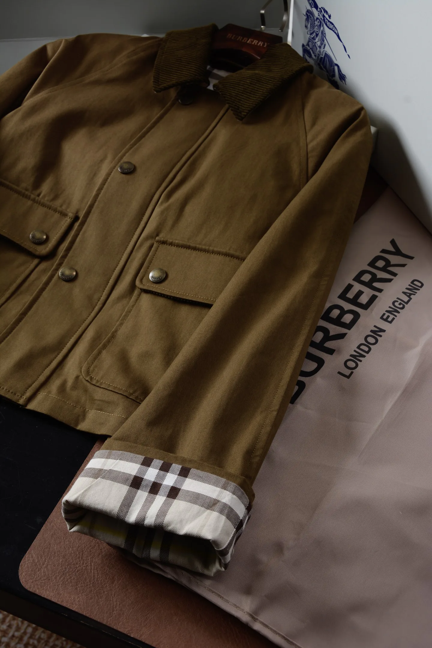 Тренчи Женские Burberry 17906710