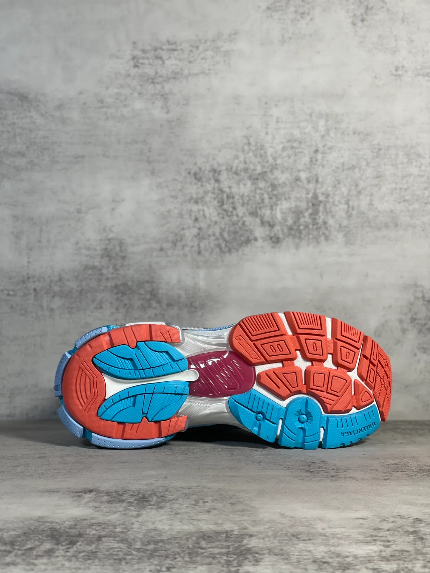 Кроссовки Женские Balenciaga 466915