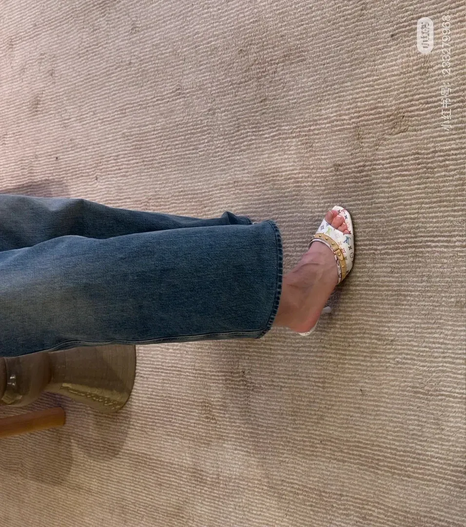 Шлепанцы Женские Louis Vuitton 29479