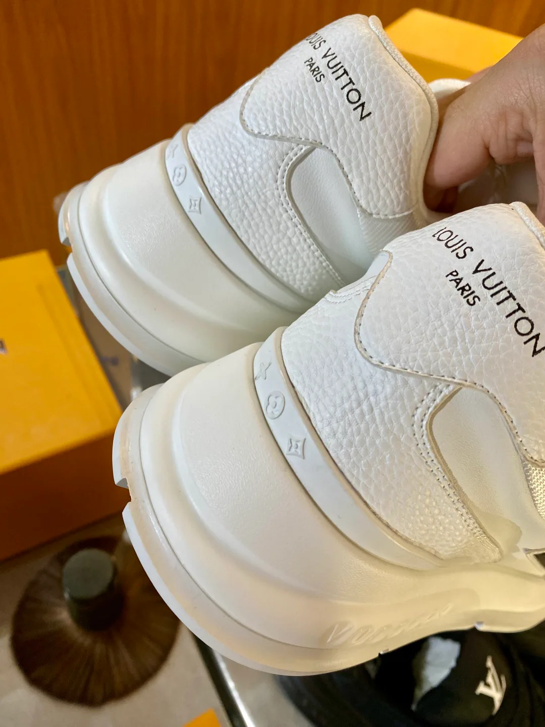 Кроссовки Мужские Louis Vuitton 408557