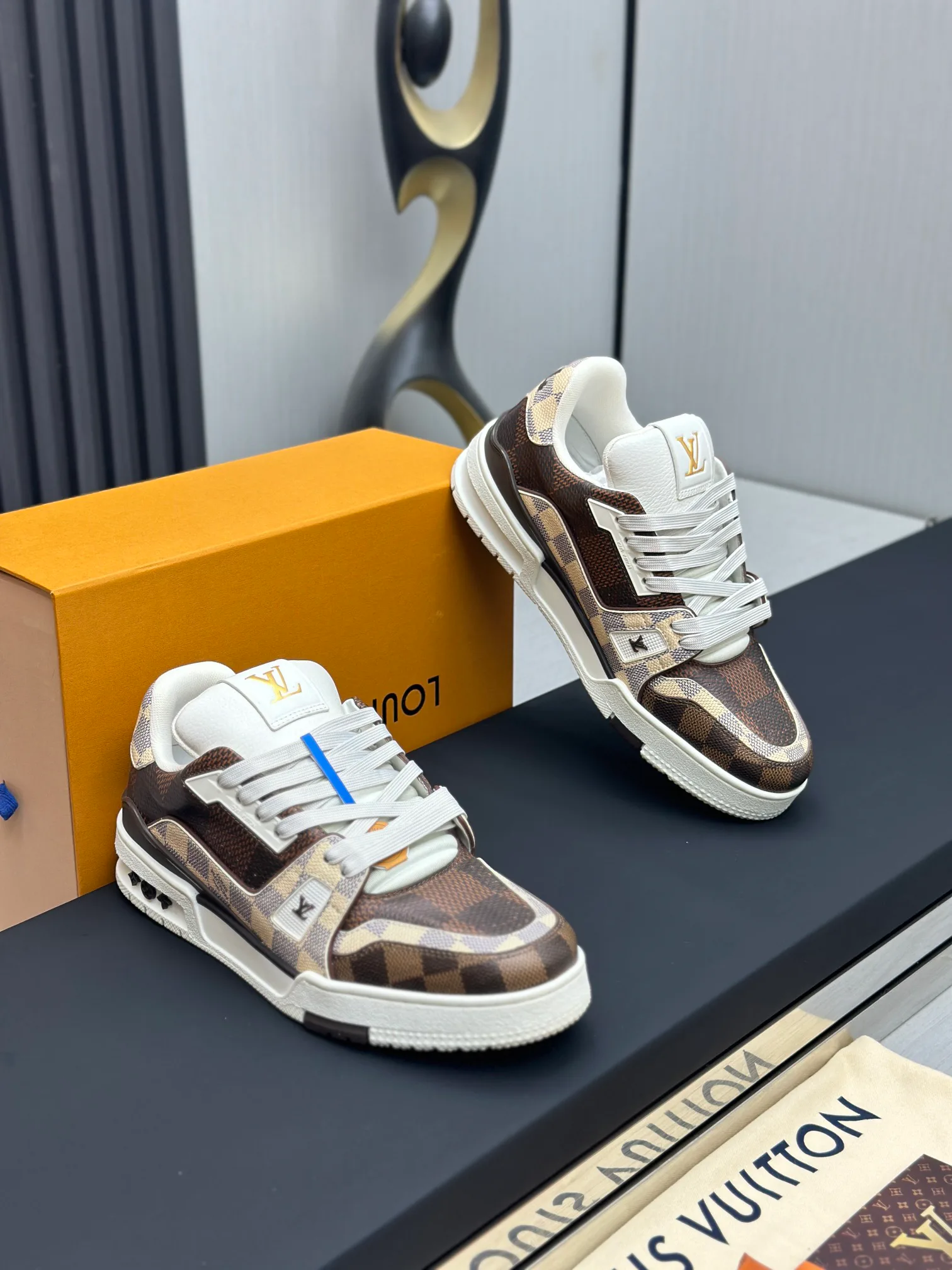 Кроссовки Женские Louis Vuitton 272014