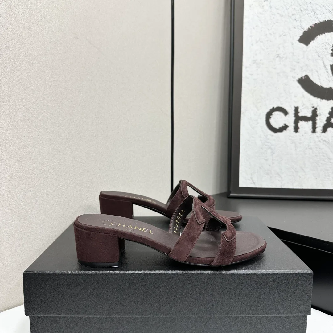 Босоножки Женские Chanel 11579290