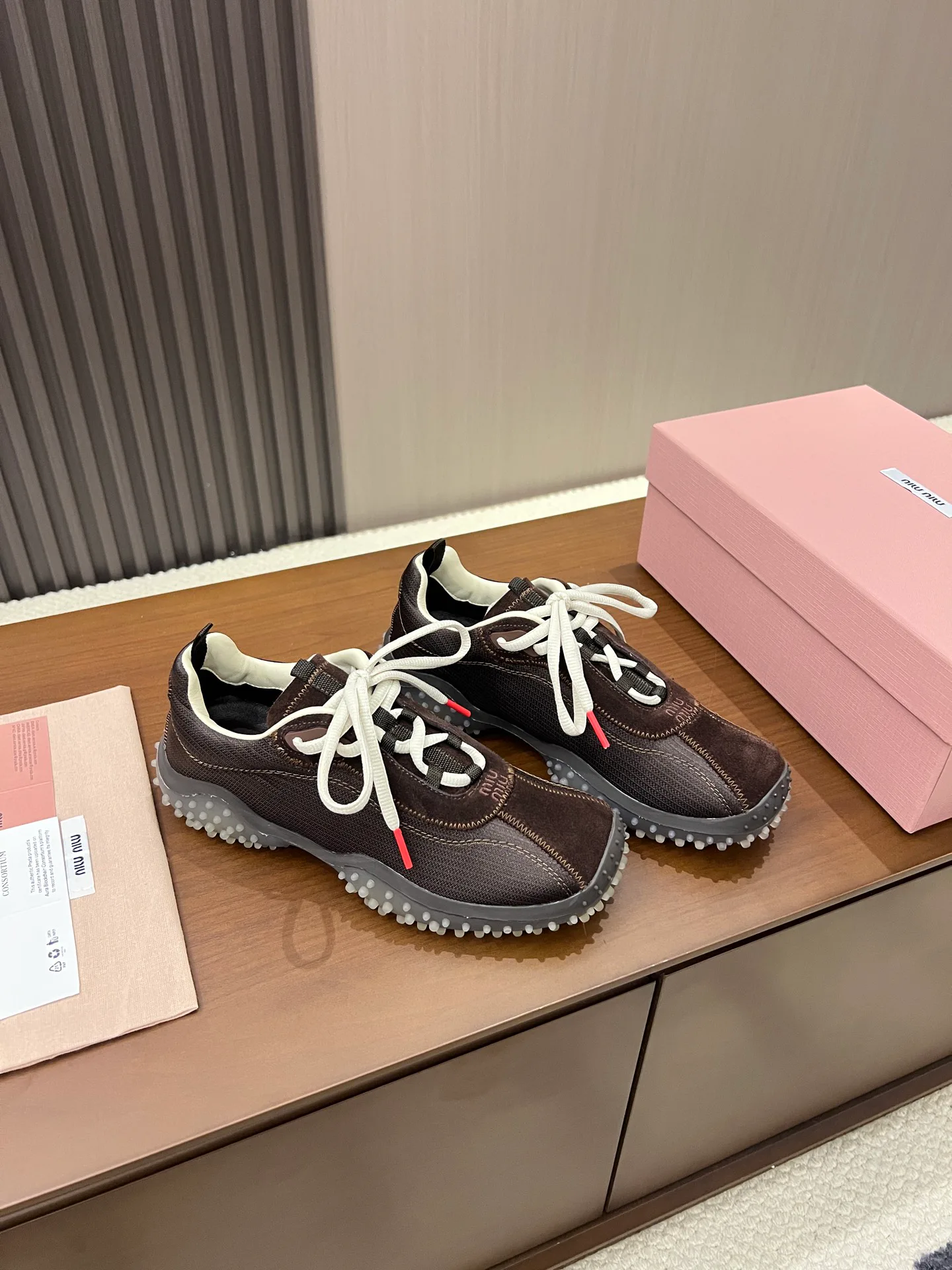 Кроссовки Женские Miu Miu 17968607