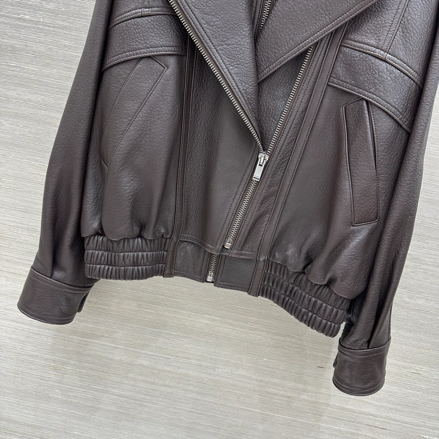 Кожаные Куртки И Дублёнки Женские Saint Laurent 19737849