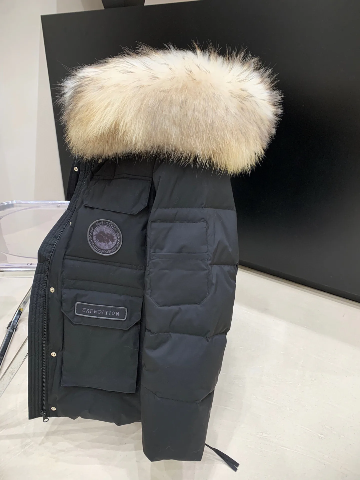 Куртки И Пуховики Женские Canada Goose 857573