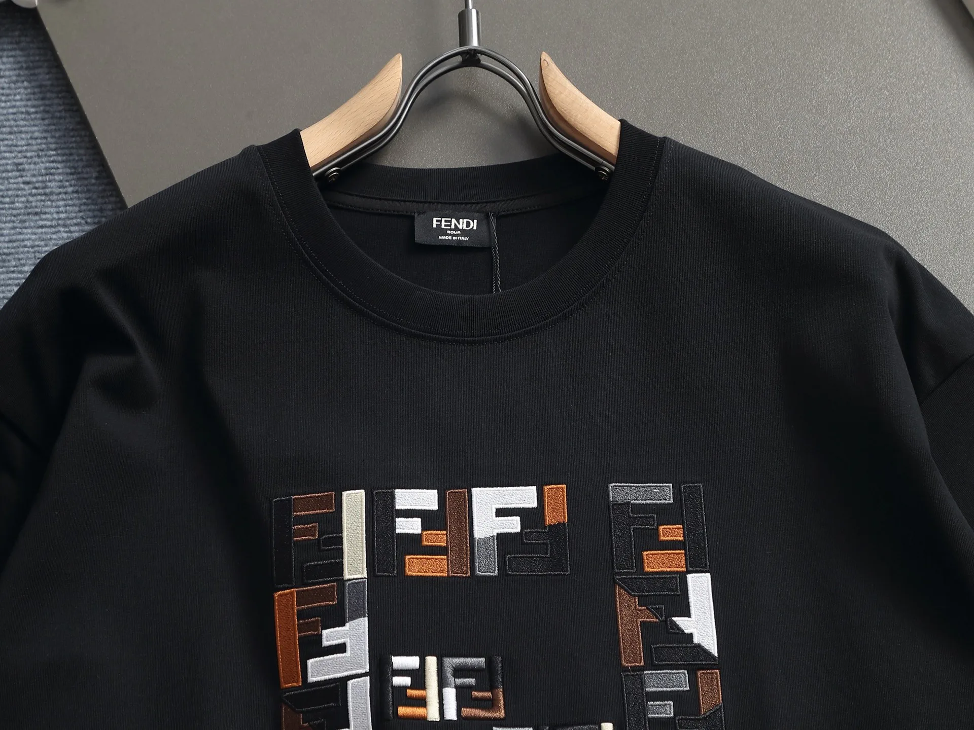 Футболки Женские Fendi 5405529