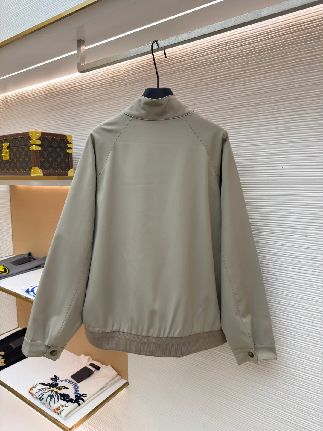 Куртки И Пуховики Мужские Loewe 11399328