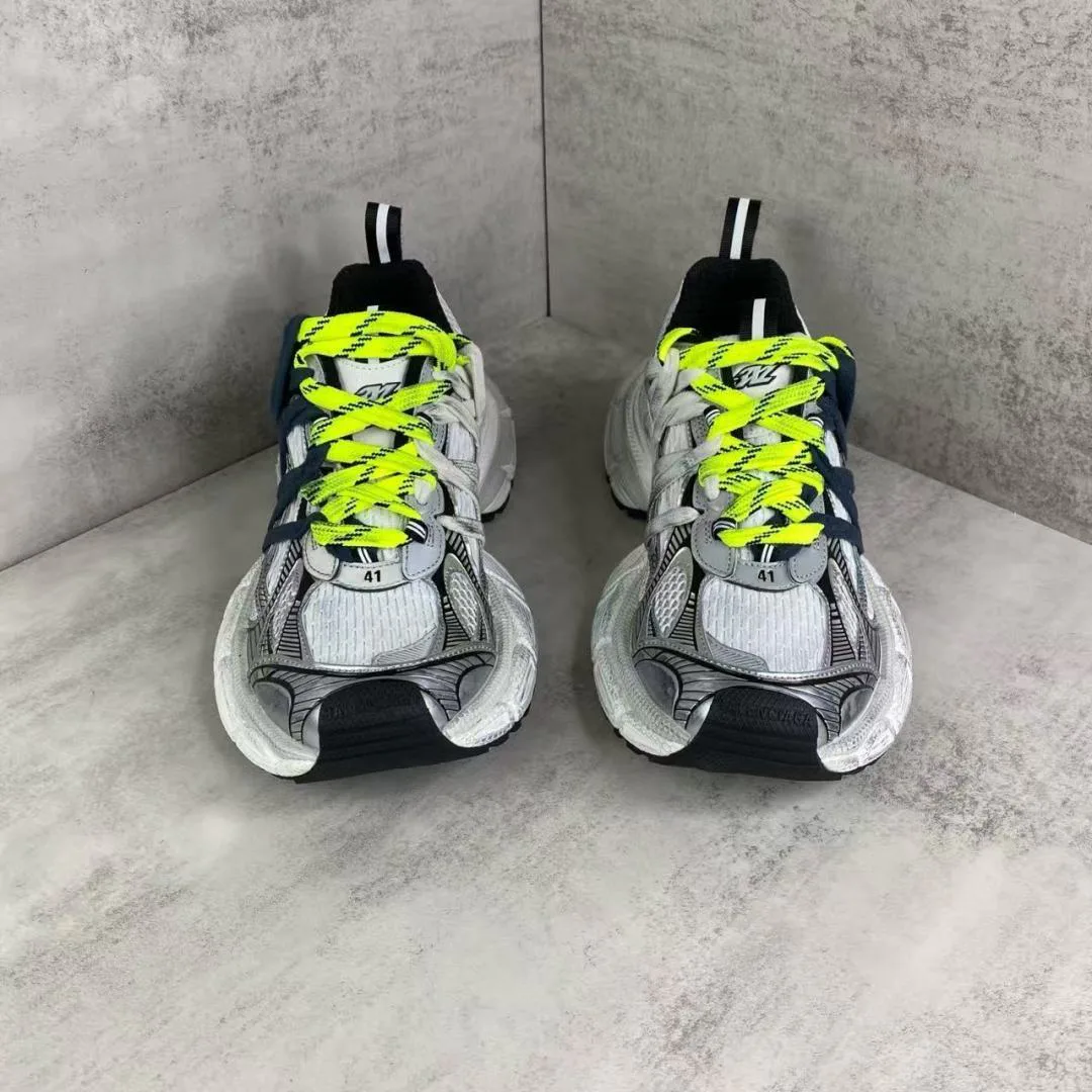 Кроссовки Женские Balenciaga 18417379