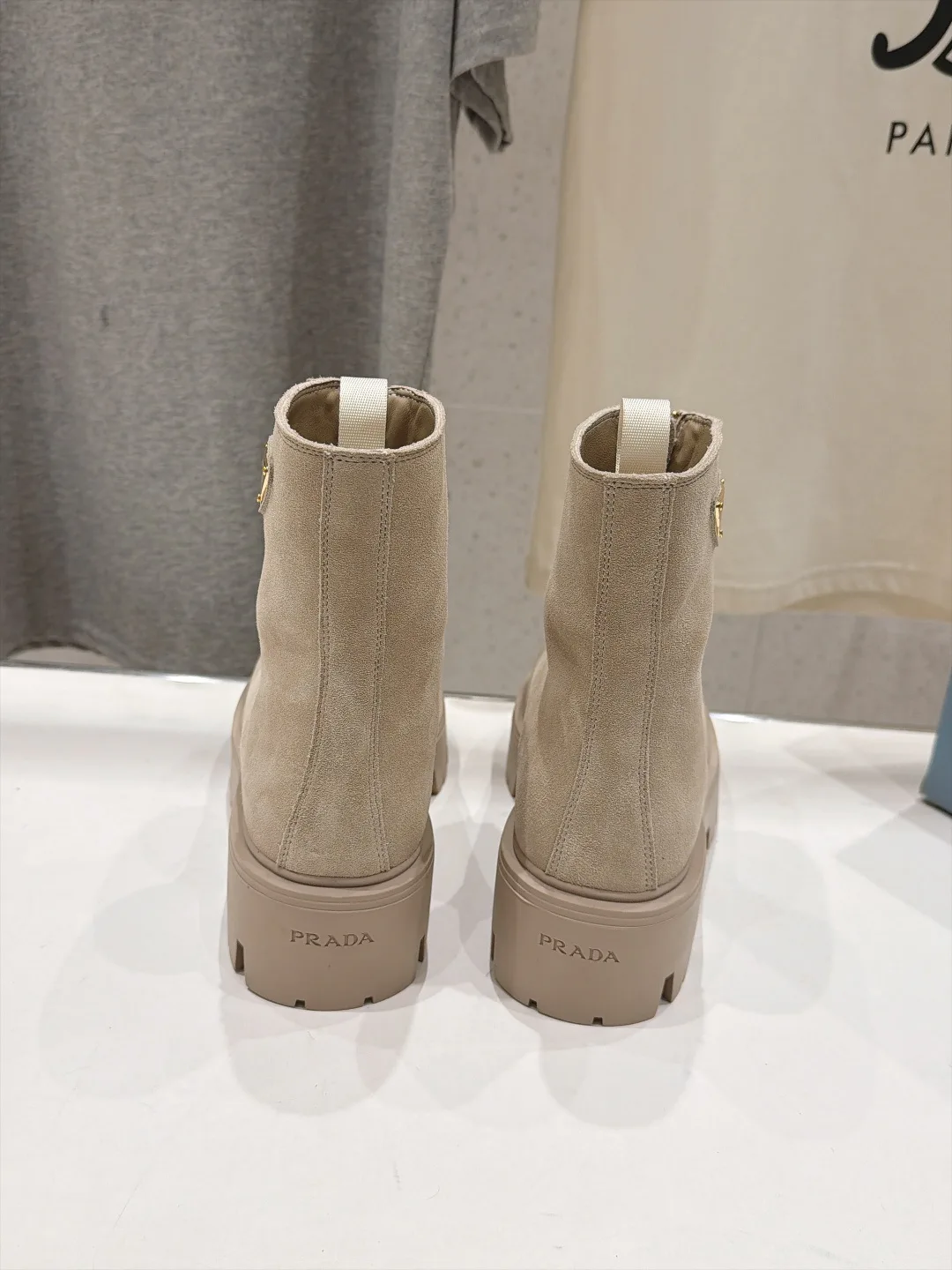 Ботинки Женские Prada 19133657