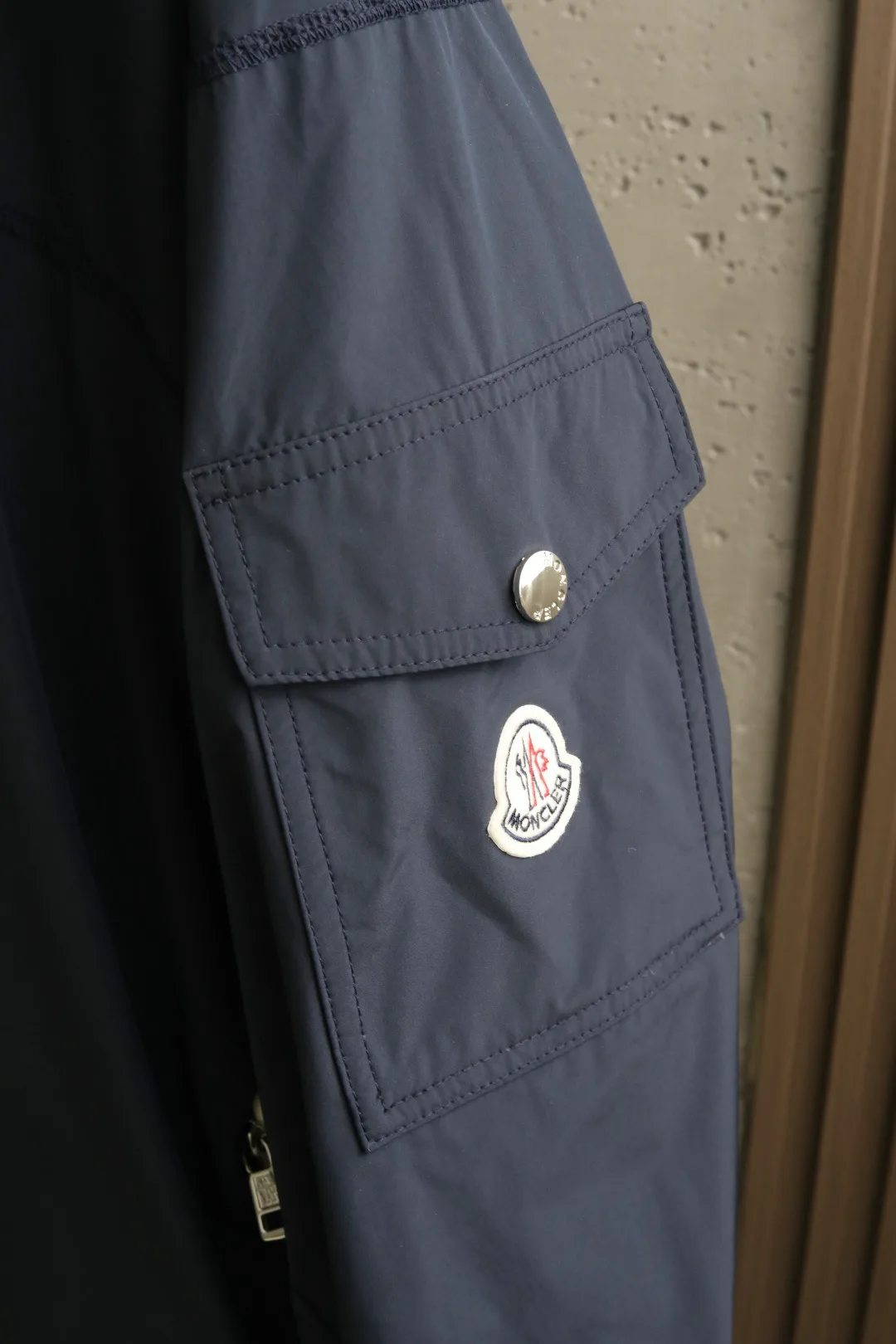 Куртки И Пуховики Мужские Moncler 11602530