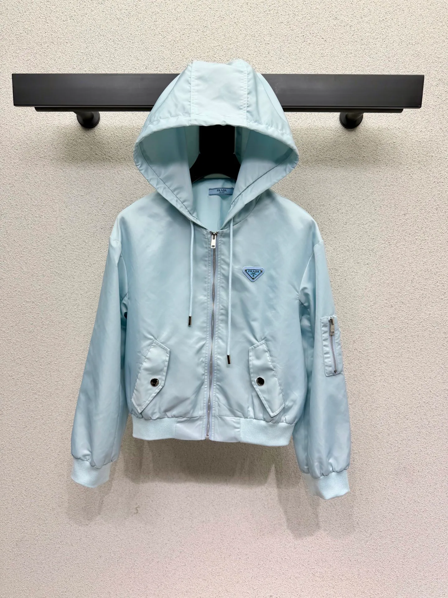 Куртки И Пуховики Женские Prada 11827932