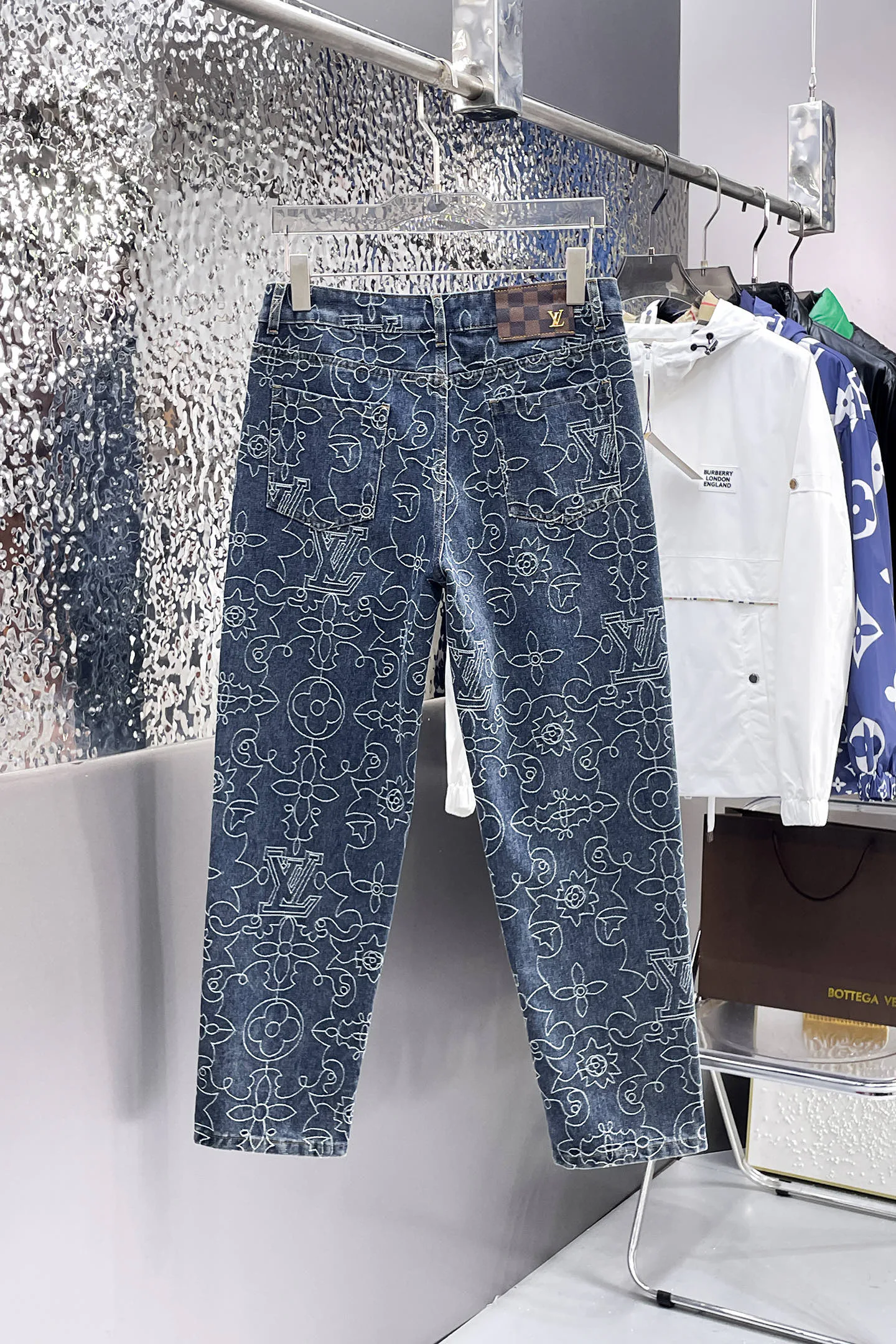 Джинсы Женские Louis Vuitton 6060176