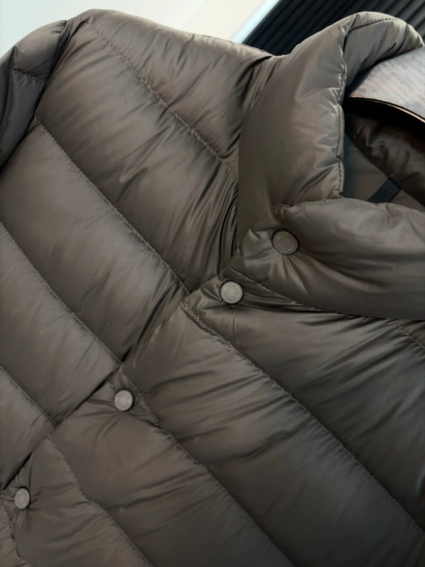 Куртки И Пуховики Мужские Moncler 18218453