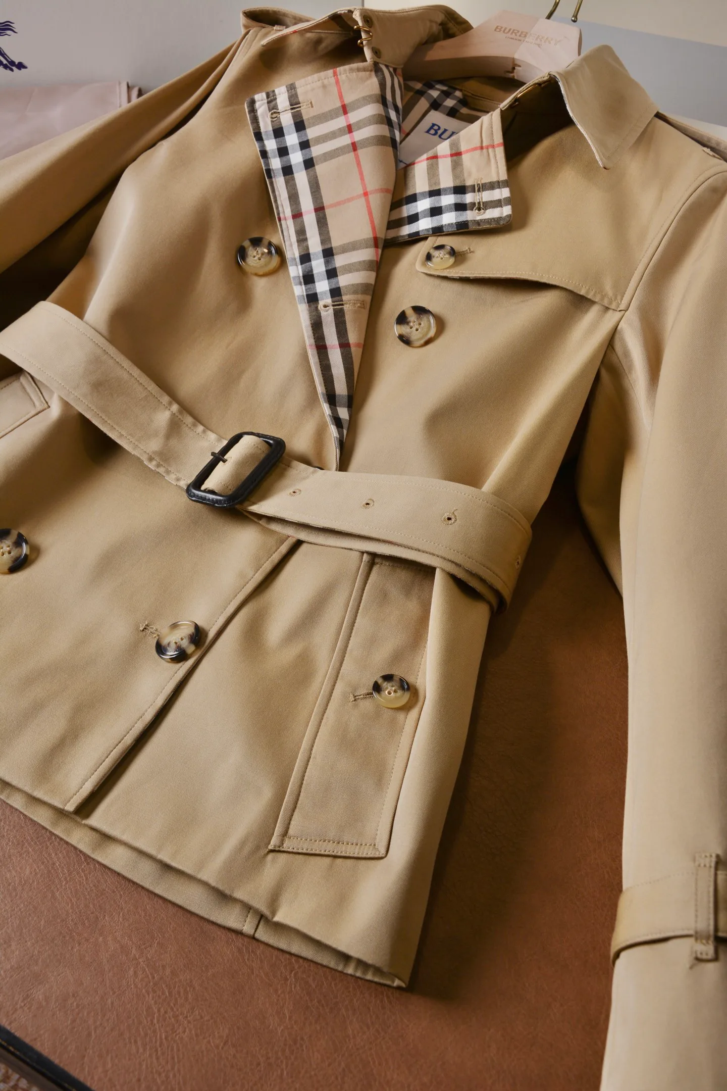 Тренчи Женские Burberry 18512845