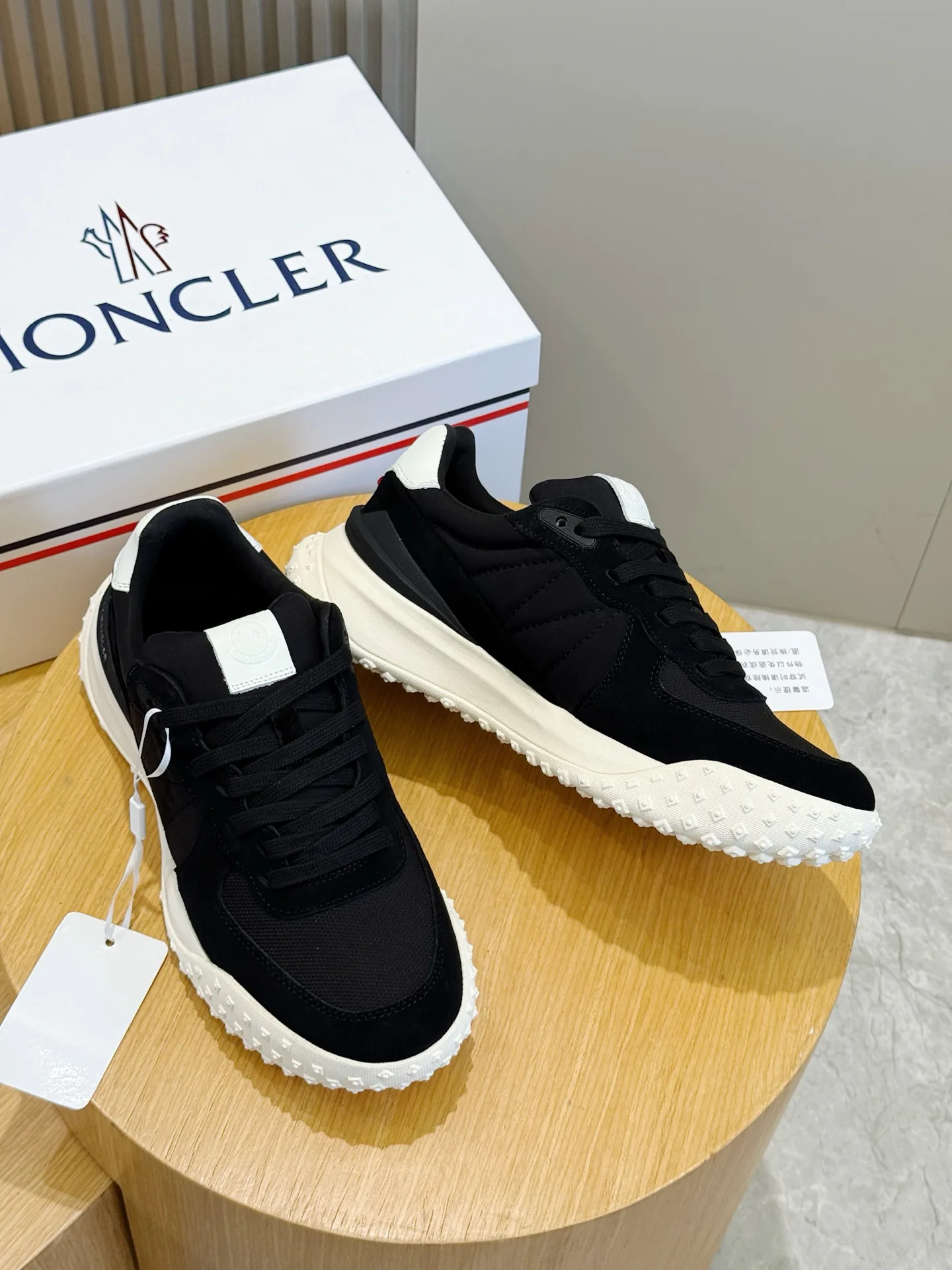 Кроссовки Мужские Moncler 18165299