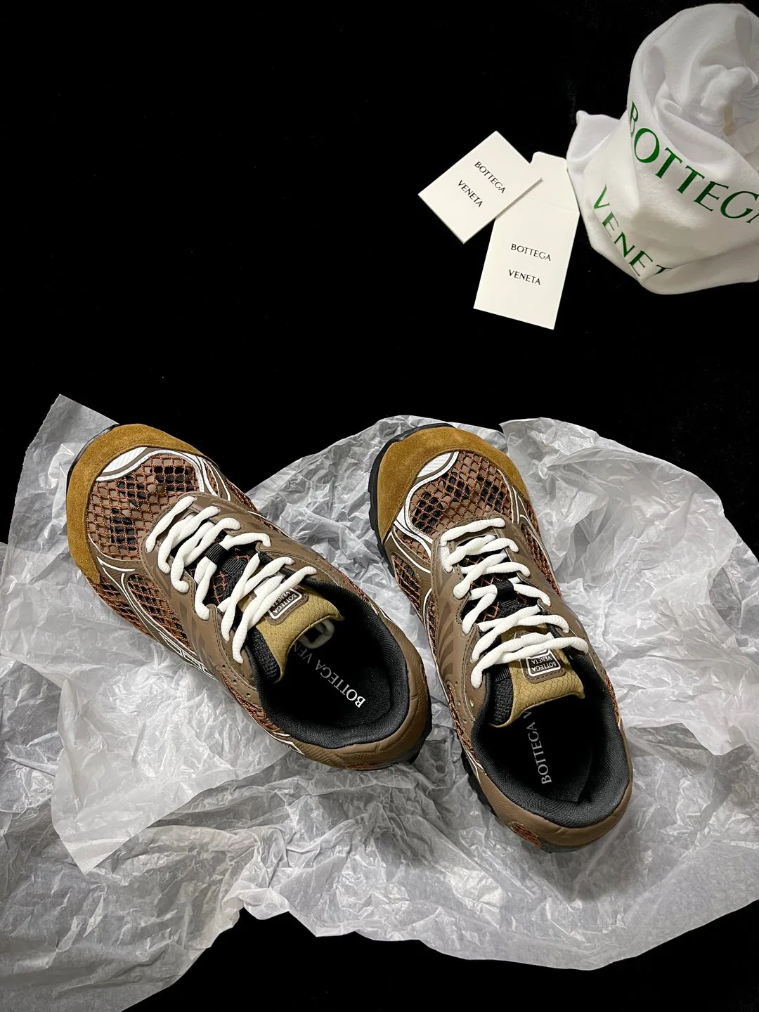 Кроссовки Женские Bottega Veneta 5735