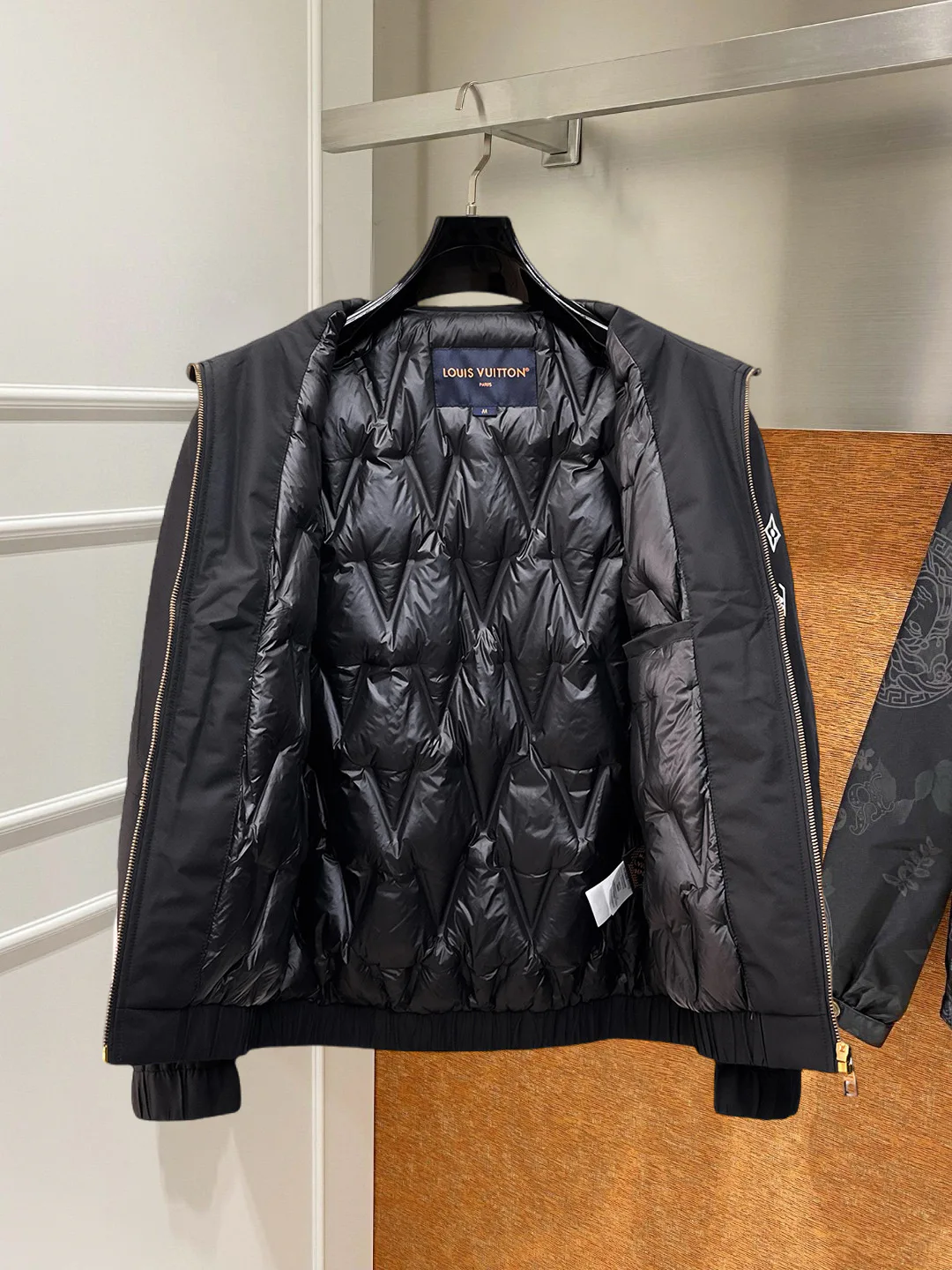 Куртки И Пуховики Мужские Louis Vuitton 492857