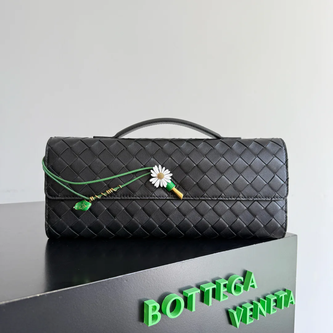 Клатчи Женские Bottega Veneta 11191842