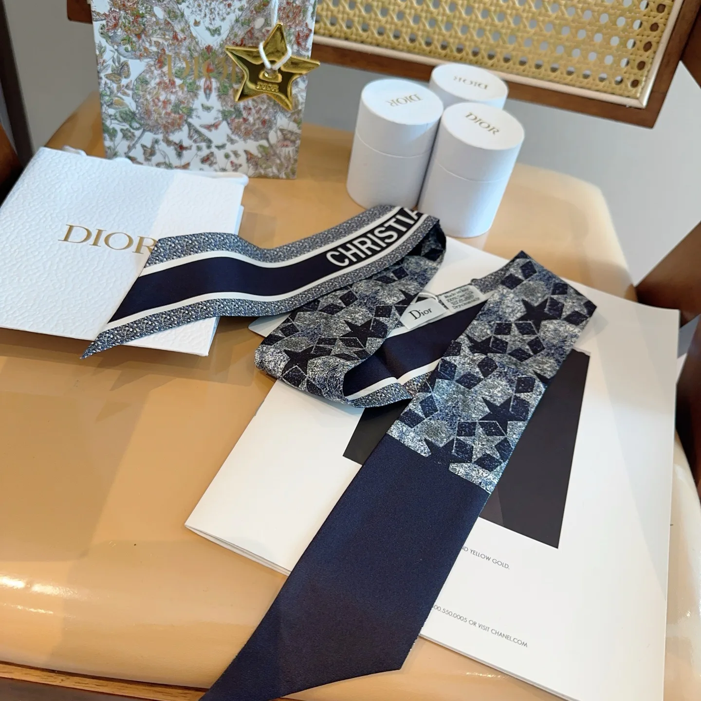 Шарфы Christian Dior 19507