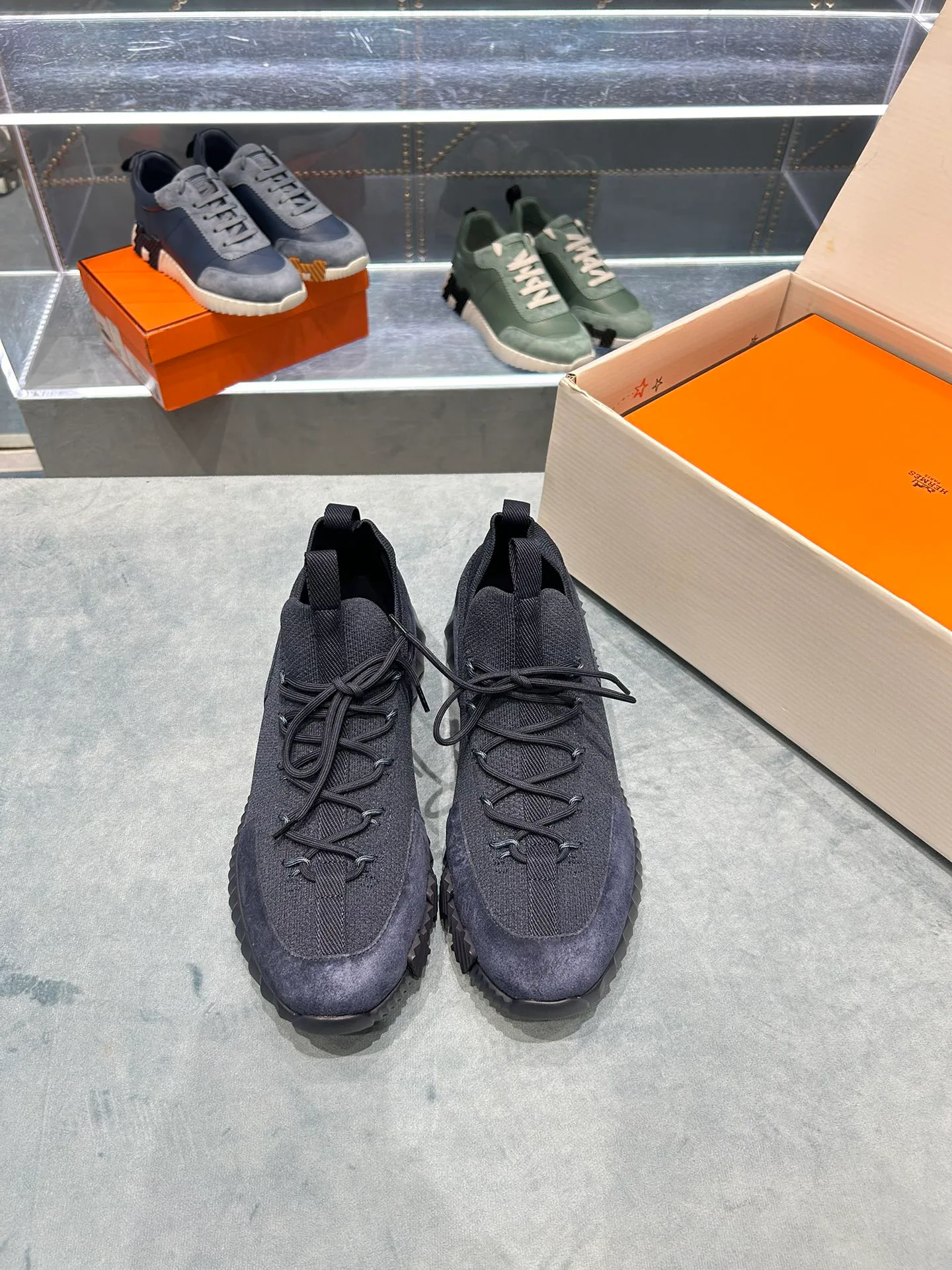 Кроссовки Женские Hermes 347703