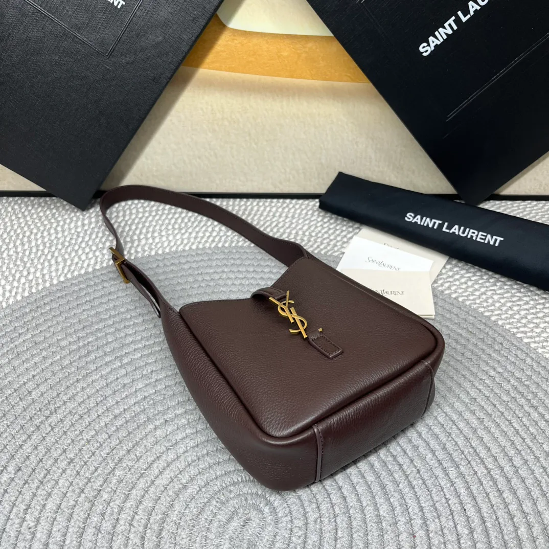 Сумки На Ремне Женские Saint Laurent 57791