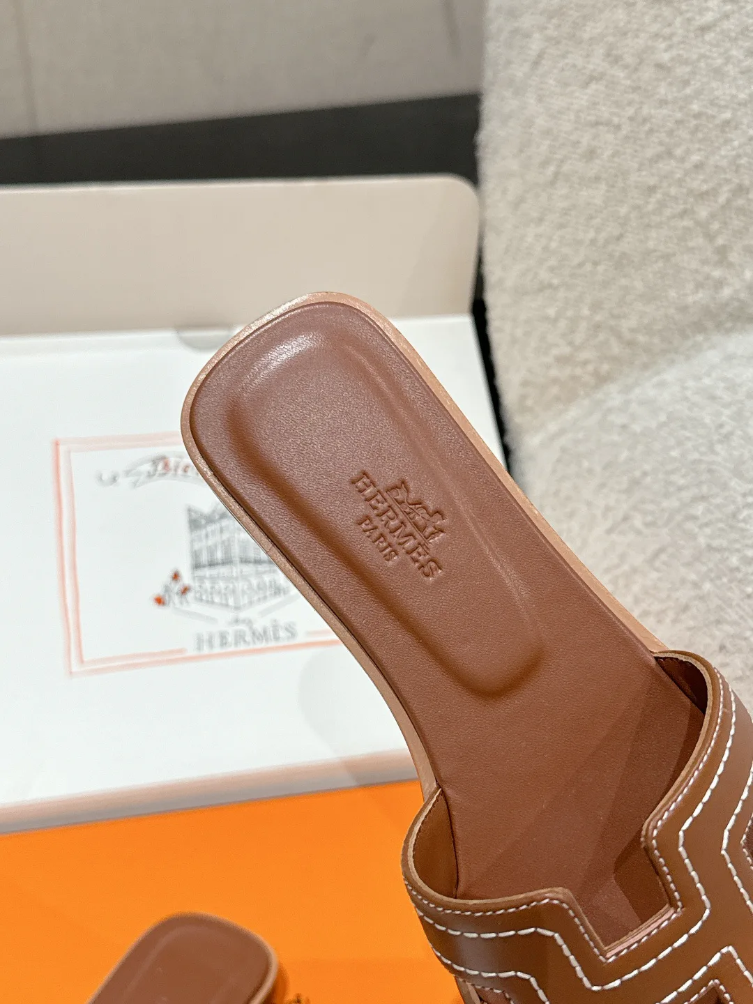 Шлепанцы Женские Hermes 814580