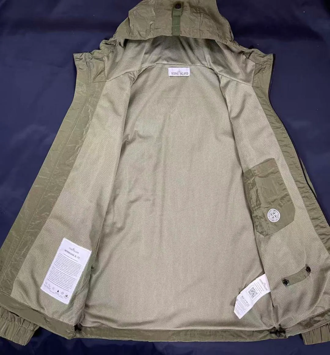 Куртки И Пуховики Женские Stone Island 12961265