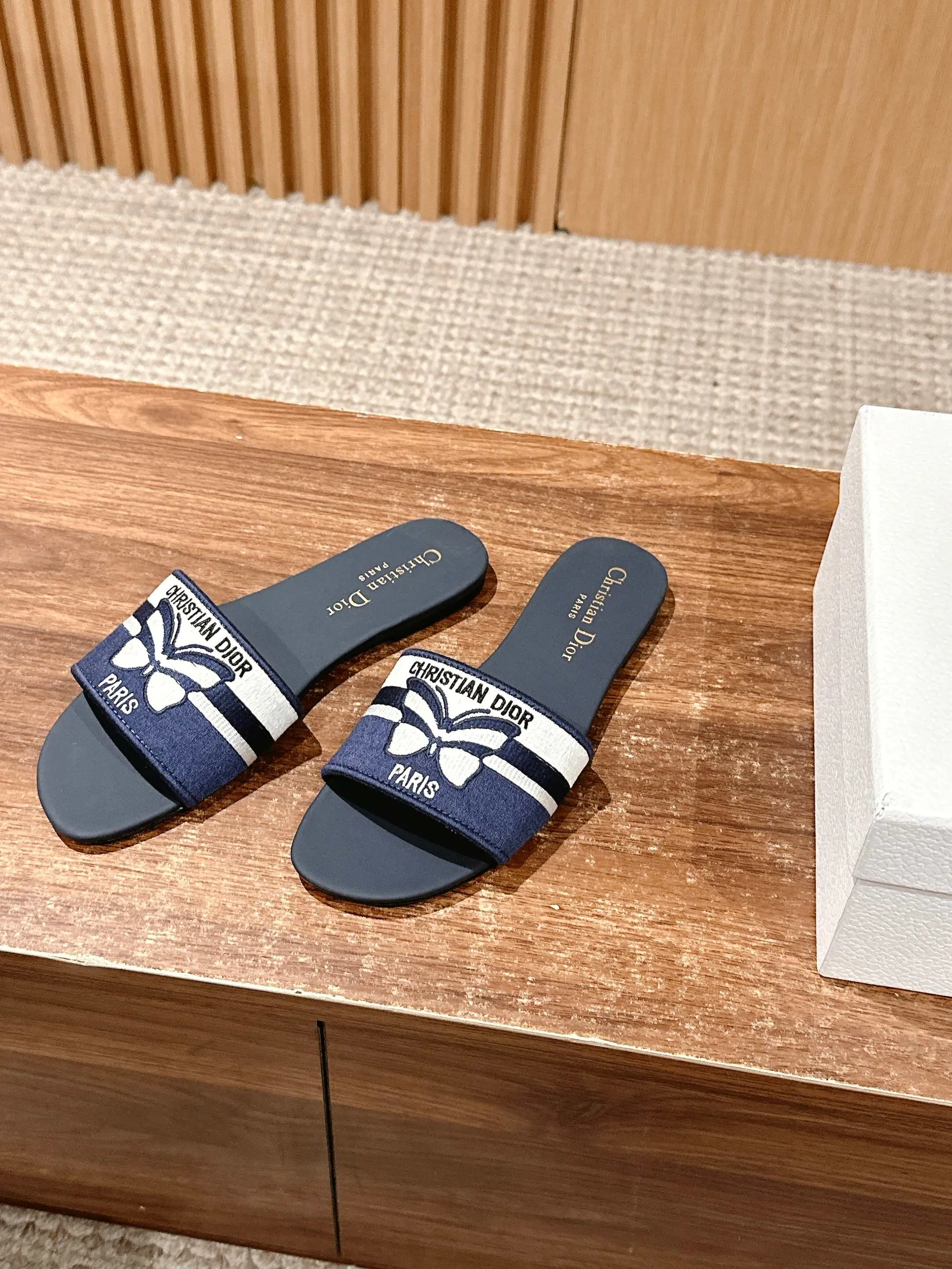 Шлепанцы Женские Christian Dior 11600088