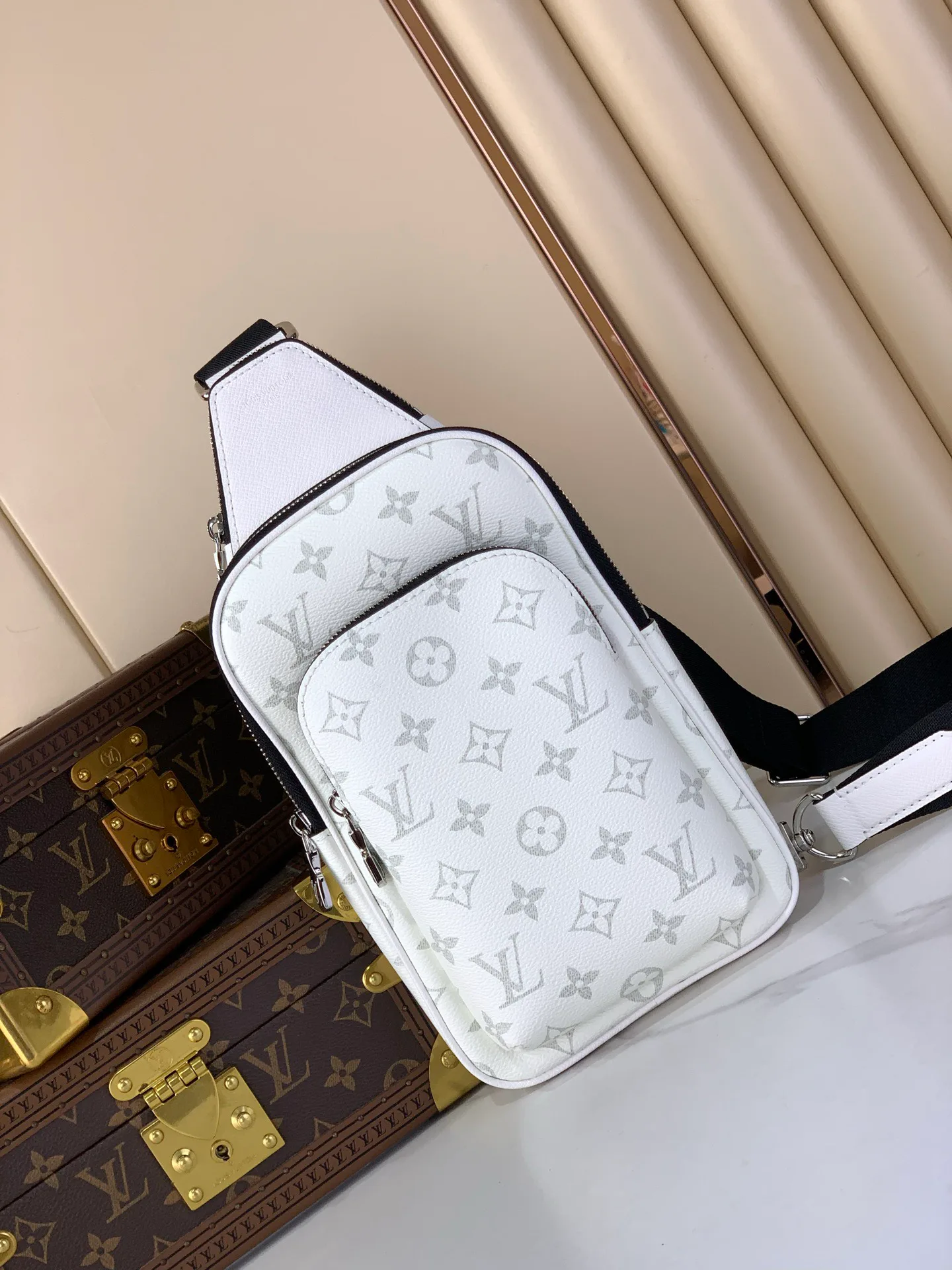 Сумки На Ремне Женские Louis Vuitton 11934122