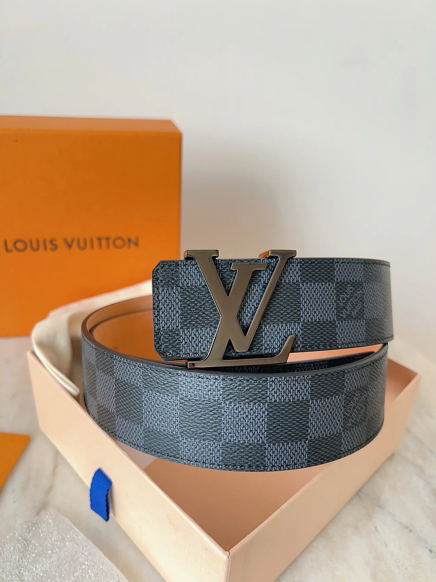 Ремни Louis Vuitton 14563667