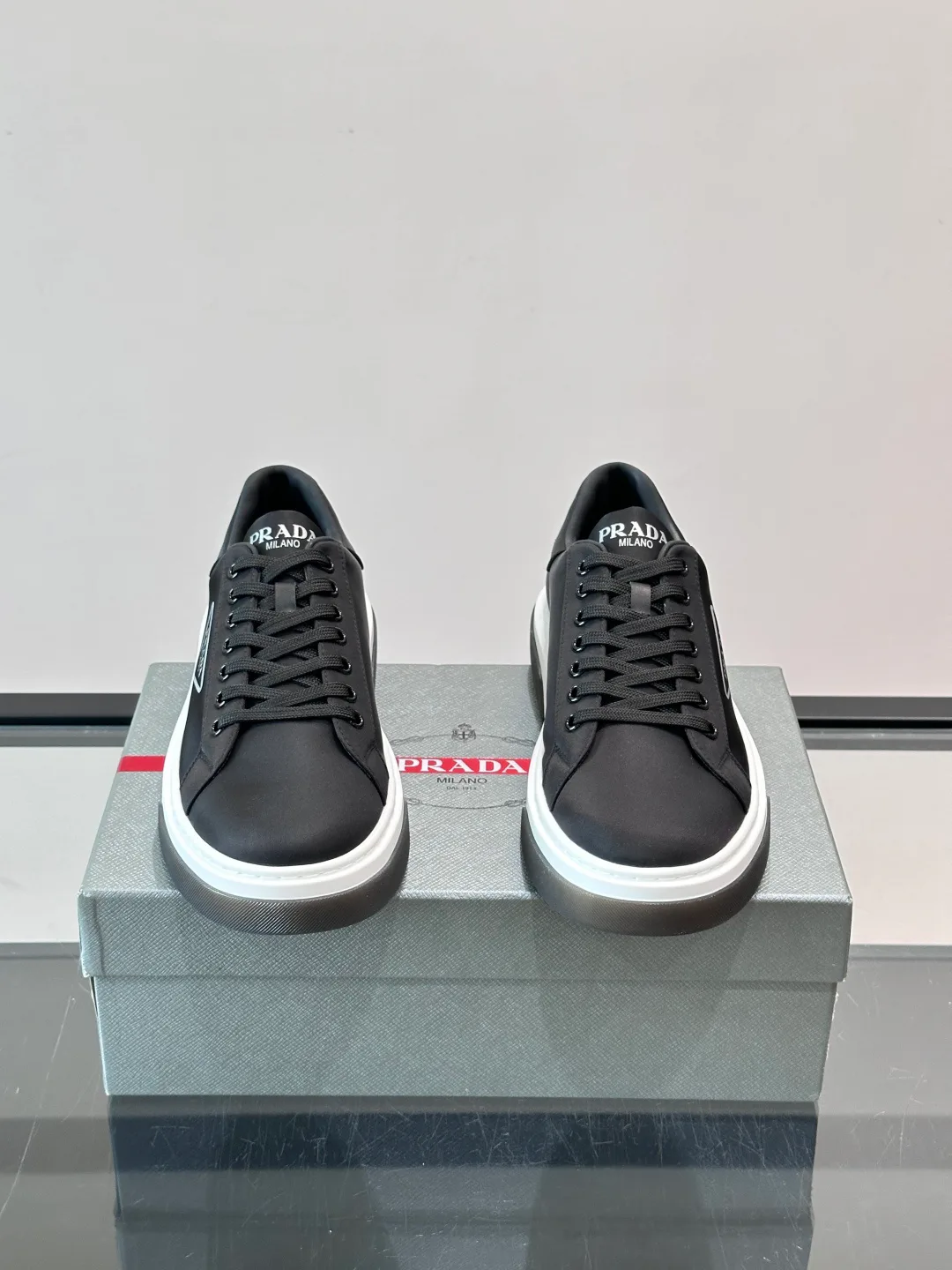 Кроссовки Мужские Prada 17913731