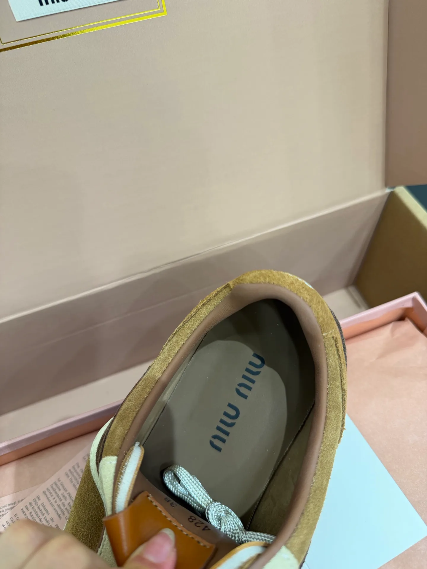 Кроссовки Женские Miu Miu 18847093